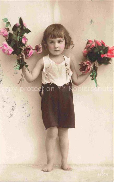 Foto GLCo Nr. 6607/4 Kind Blumen