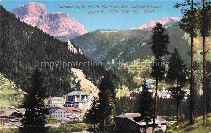 Canazei Fassatal Pozza di Fassa Trentino IT mit Sellagruppe