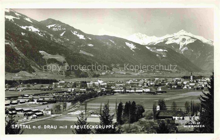 Spittal  Drau Kaernten AT mit Kreuzeckgruppe
