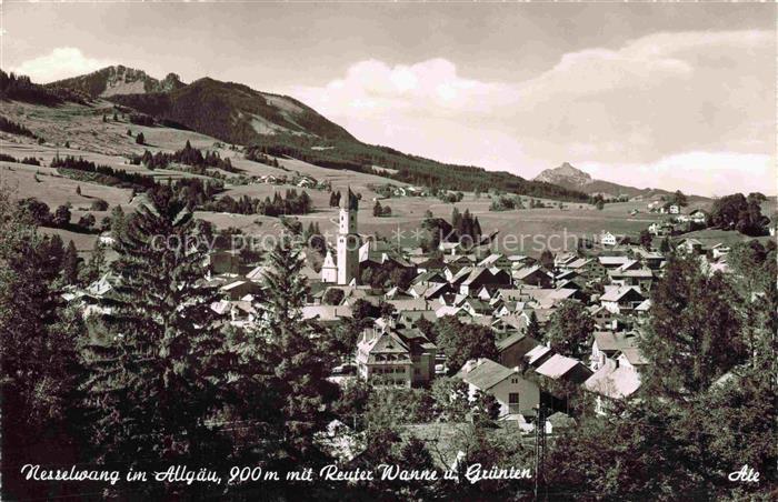 Nesselwang Allgaeu Bayern mit Reuter Wanne und Gruenten