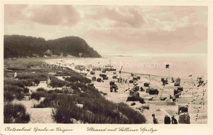 BAABE Ostseebad Ruegen Strand mit Selliner Spitze