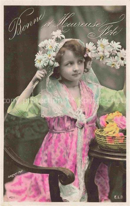 Foto Sazerac Nr. 4011 Maedchen Rosen