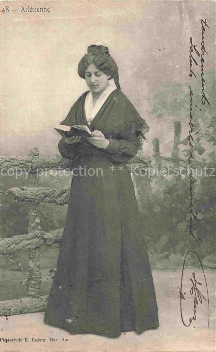 Trachten Frankreich Arles Arlesienne