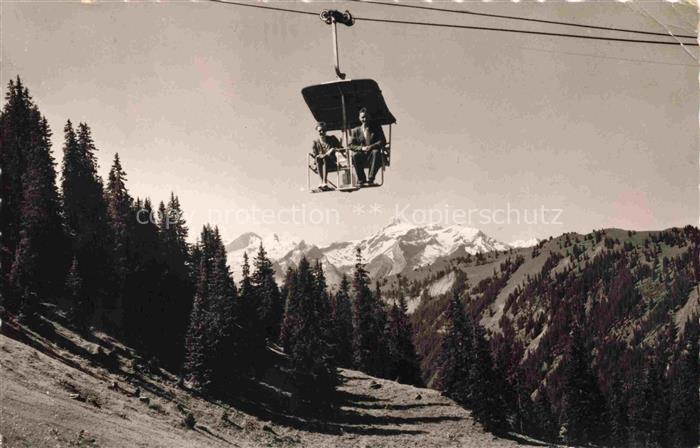 Sessellift Chairlift Telesiege Wasserngrat Gstaad Schweiz