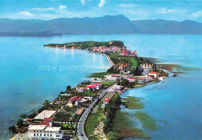 SIRMIONE Lago di Garda IT Fliegeraufnahme