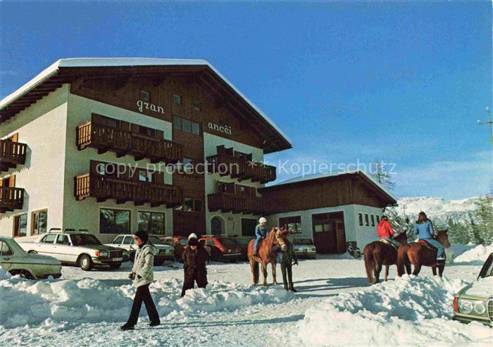 San Cassiano Badia St Kassian IT Hotel Gran Ancei Winterreiten