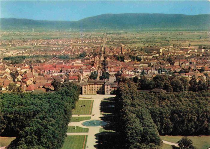 Schwetzingen BW Schloss mit Schlossgarten Fliegeraufnahme