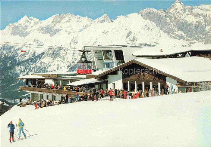 Seefeld Tirol AT Rosshuette mit Wettersteingebirge