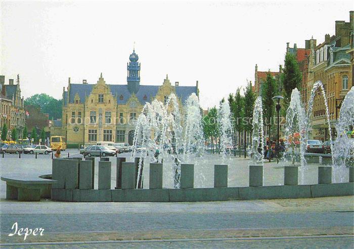 Jeper Ieper Ypres Ypern Belgie Grote Markt Wasserspiele