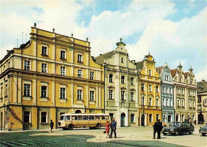 OPOLE  Oppeln Oberschlesien PL Zabytkowe kamienzki w Rynku