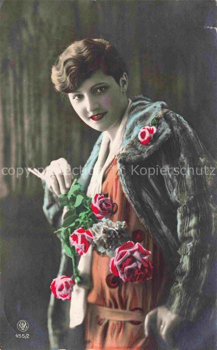 Foto NPG Nr. 455/2 Frau Pose Rosen