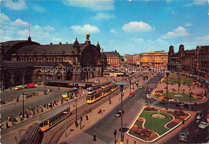 STRAssENBAHN Tramway-- Frankfurt am Main Am Hauptbahnhof