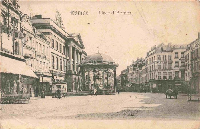 NAMUR-sur-Meuse Belgie Place d'Armes