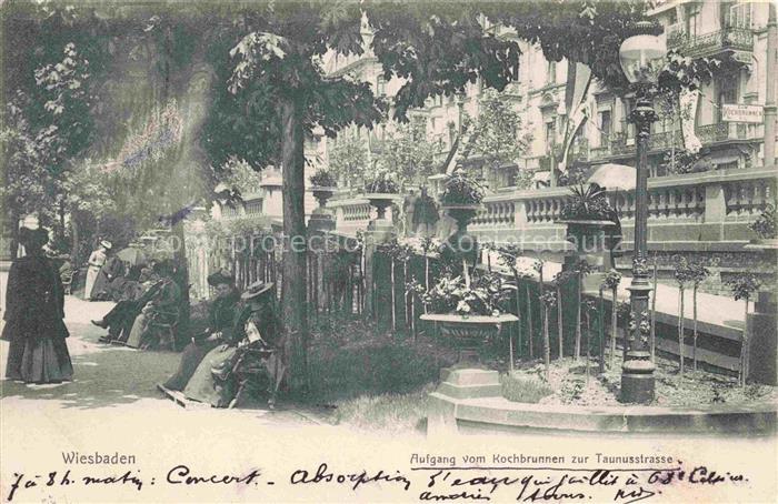 WIESBADEN Aufgang zum Kochbrunnen zur Taunusstrasse