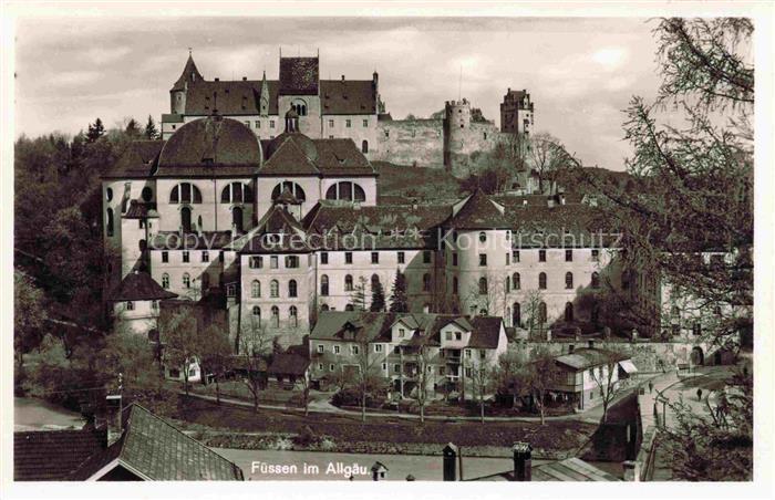 Fuessen am Lech Allgaeu Bayern Teilansicht mit Schloss