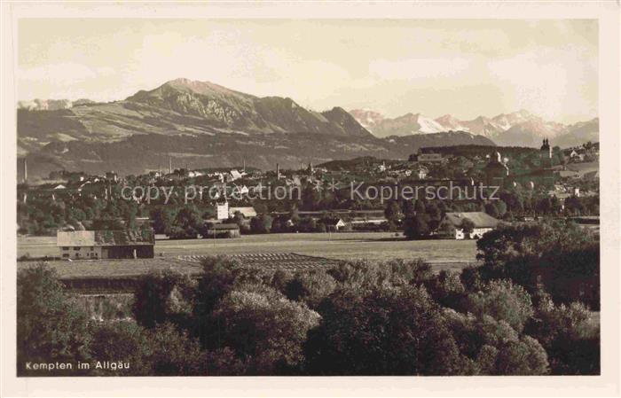 KEMPTEN Allgaeu Bayern Gesamtansicht mit Alpenpanorama