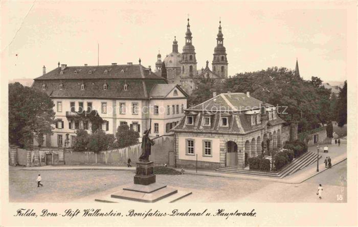 FULDA Hessen Dom Stift Wallenstein Bonifatius Denkmal und Hauptwache