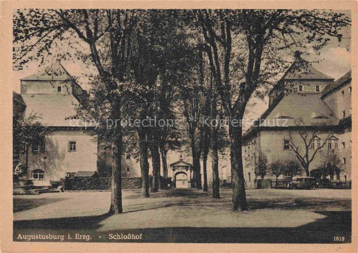 Augustusburg Schlosshof