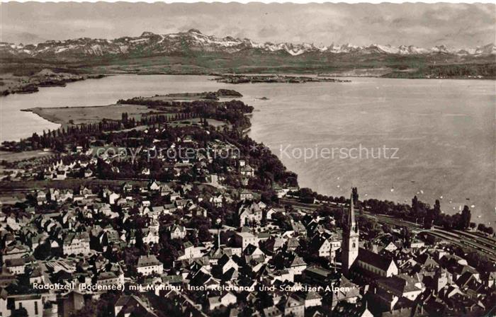 Radolfzell Bodensee Fliegeraufnahme mit Mettnau Insel Reichenau und Schweizer Al