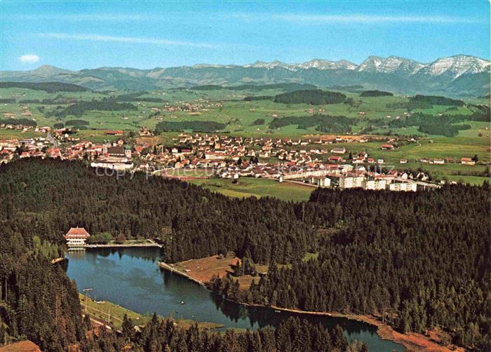 Lindenberg Allgaeu Fliegeraufnahme mit Waldsee