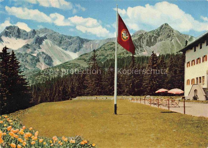 OBERSTDORF Bayern Naturfreunde-Ferienheim Kanzelwandhaus Allgaeuer Alpen Fahne