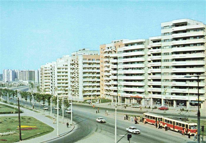 Bucuresti Bukarest Bucaresti RO Colentina Stadtviertel Wohnsiedlung Hochhaeuser