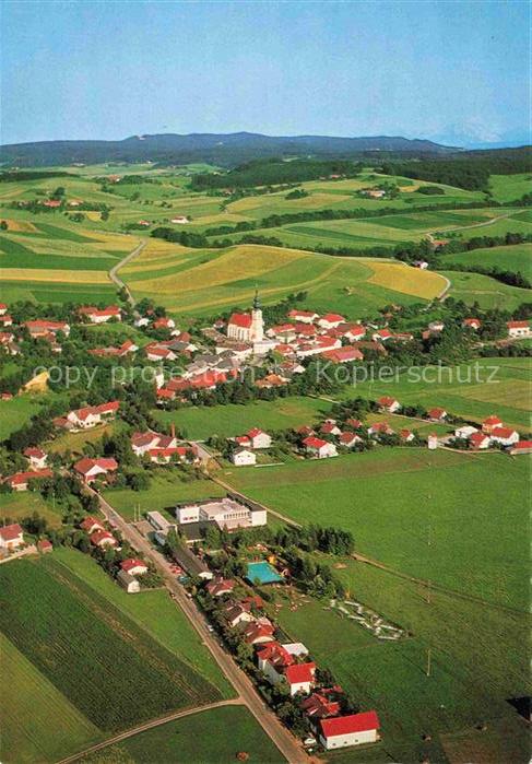 Waldzell am Kobernausserwald Oberoesterreich AT Panorama Erholungsdorf