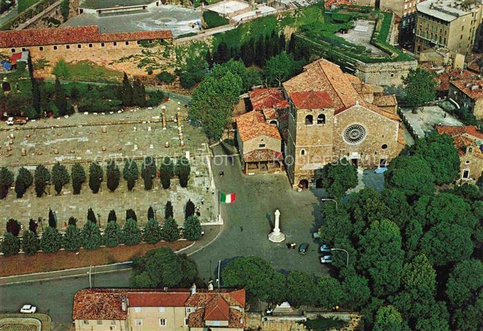 TRIESTE Triest IT Colle di San Giusto veduta aerea