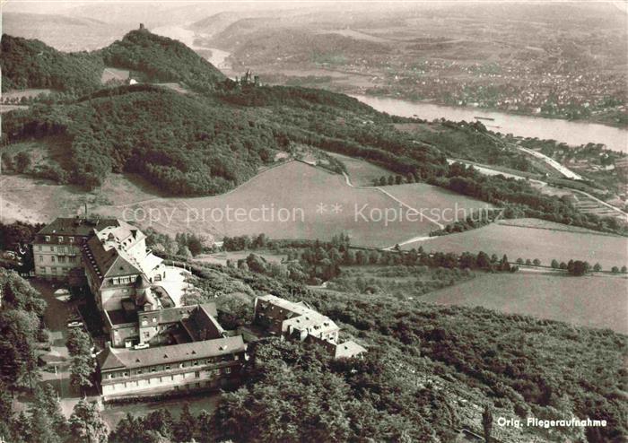 Koenigswinter Rhein Petersberg Drachenburg Drachenfels