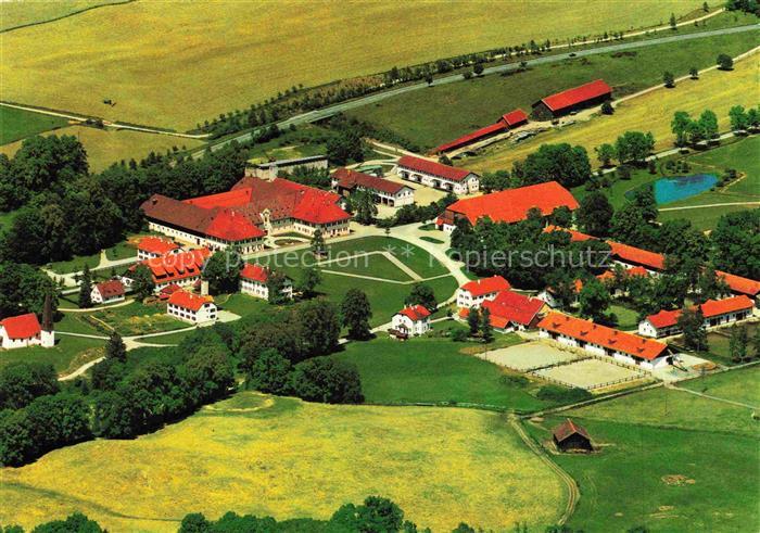 Ohlstadt Garmisch-Partenkirchen Bayern Gesamtansicht