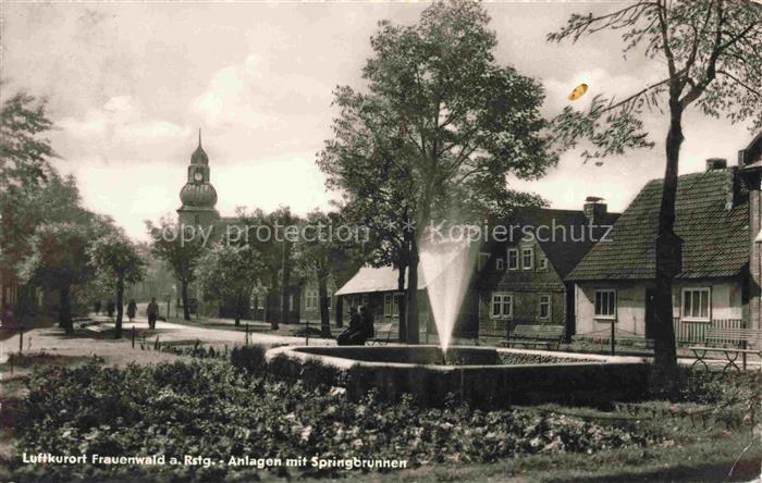 Frauenwald Thueringen Anlagen mit Springbrunnen
