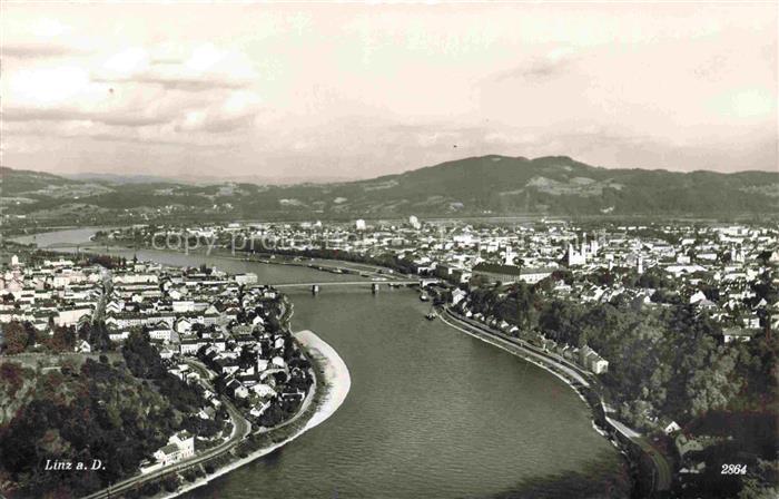 LINZ DONAU AT Fliegeraufnahme