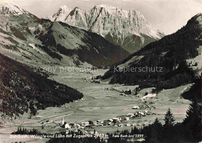 Bichlbach Ausserfern Tirol AT mit Waengle Loehn und Zugspitze