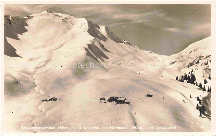 Schwarzwasserhuette 1651m Kleines Walsertal Vorarlberg AT mit Steinmandl und Ger