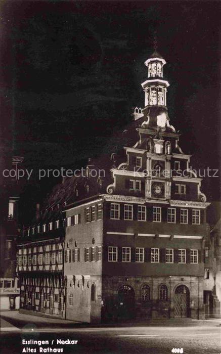 EssLINGEN  Neckar Altes Rathaus bei Nacht