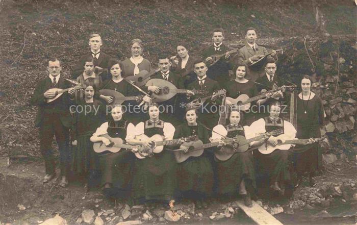 Mandoline-- Gruppenfoto