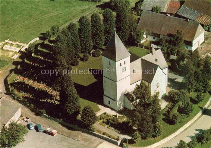 Berghausen Meschede Kath Pfarrkirche St Cyriacus Fliegeraufnahme