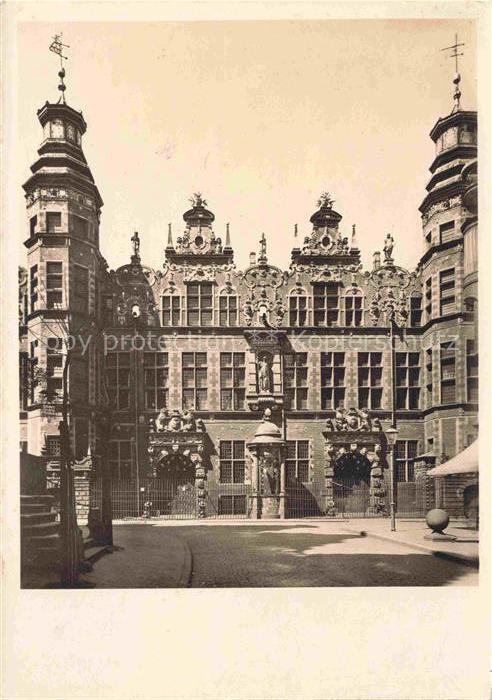 Danzig GDANSK PL Zeughaus Ostfront mit Brunnenhaus