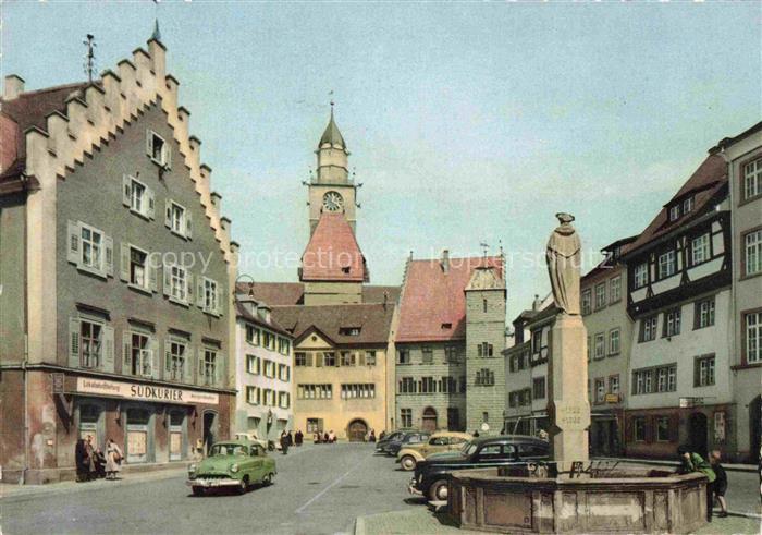 ueberlingen Bodensee BW Altstadt Brunnen Blick zur Kirche