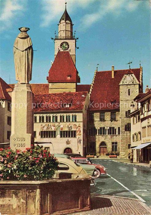 ueberlingen Bodensee BW Muenster mit Rathaus Brunnen