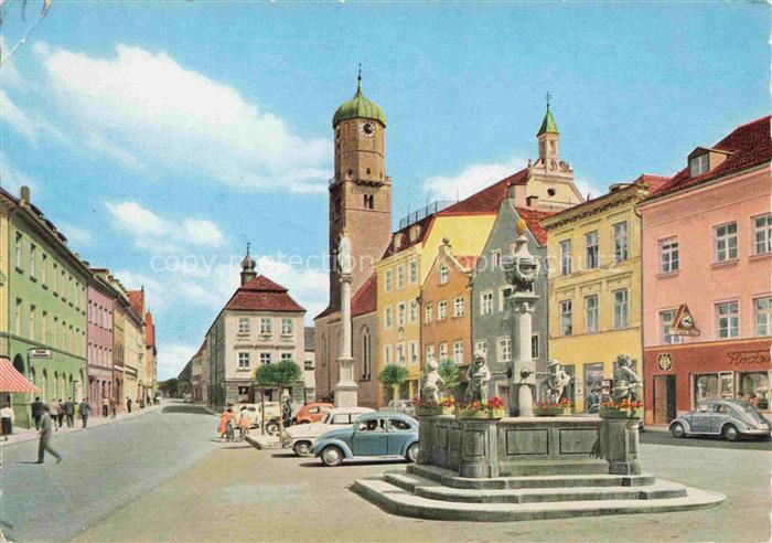 Weilheim  Oberbayern Marienplatz Brunnen Kirche