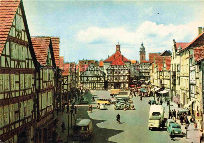 Eschwege Marktplatz mit altem Rathaus Altstadt Fachwerkhaeuser