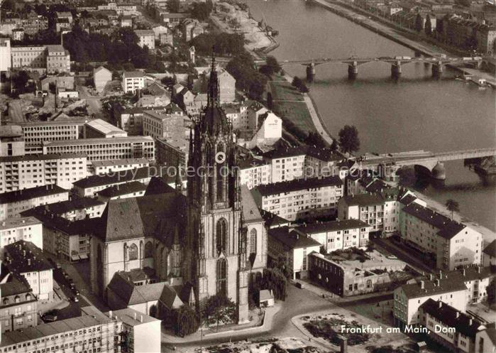 FRANKFURT AM MAIN Dom Fliegeraufnahme