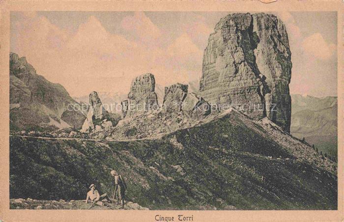 Cortina d Ampezzo Veneto IT Cinque Torri Gebirgspanorama Dolomiten