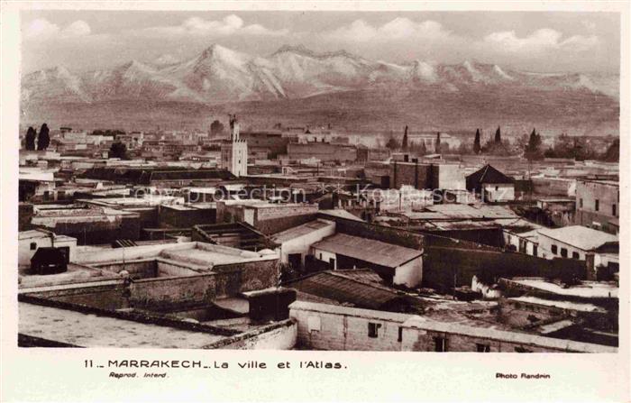 Marrakech Marrakesch Maroc La Ville et l'Atlas
