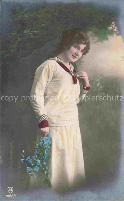 Foto HB Nr. 7923/4 Frauen Rosen Marine