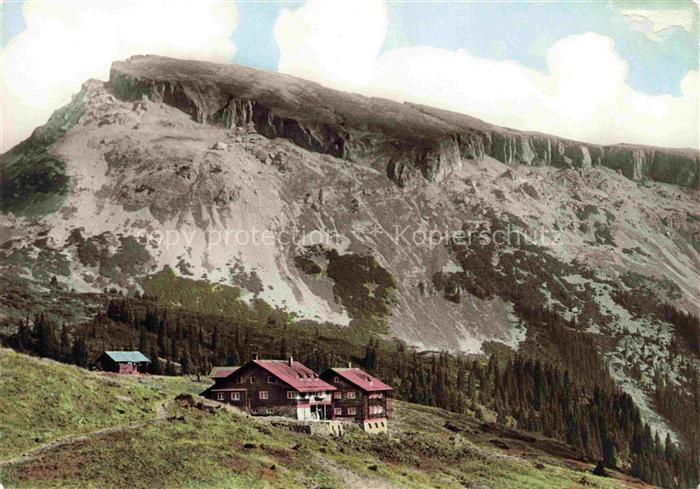Hoch-Ifenhuette 1600m Kleinwalsertal AT Panorama
