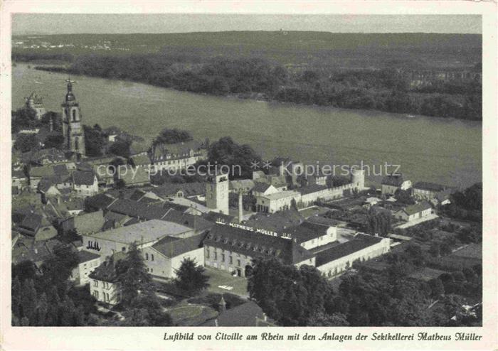 Eltville Rhein Fliegeraufnahme mit den Anlagen der Sektkellerei Matheus Mueller