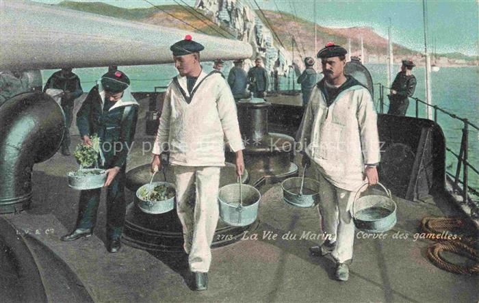 Marine  Warships France La Vie du Marin Corvee des gamelles