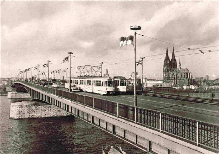 STRAssENBAHN Tramway-- Koeln am Rhein Deutzer Kreuz